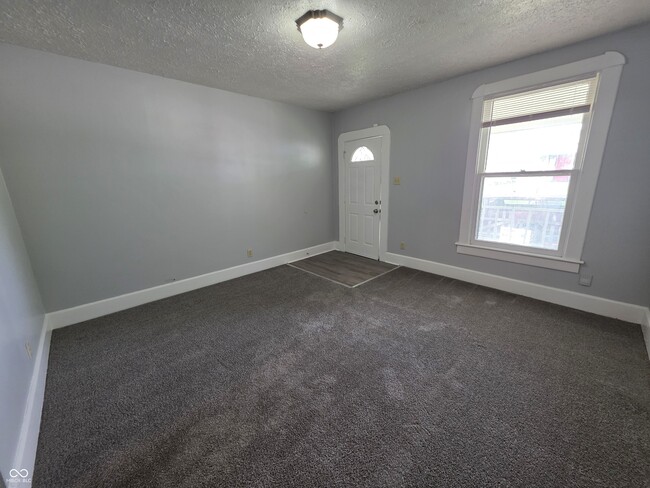 Foto del edificio - 1803 Westview Dr