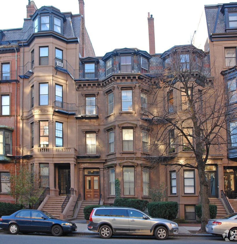 Building Photo - 187 Beacon St