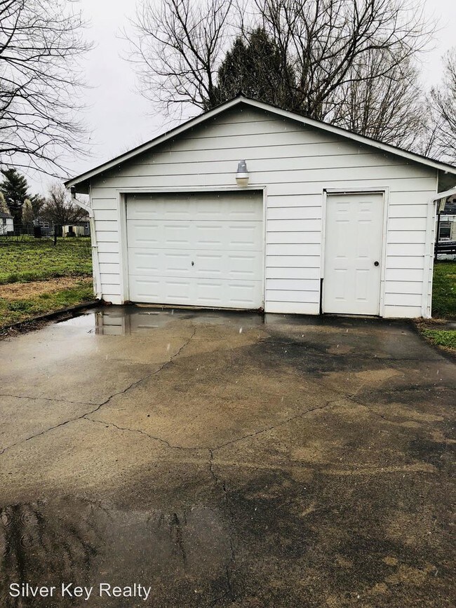 Foto del edificio - 808 Central Ave