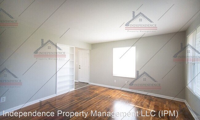 Foto del edificio - 3 br, 1 bath House - 1320 Rangeley Avenue