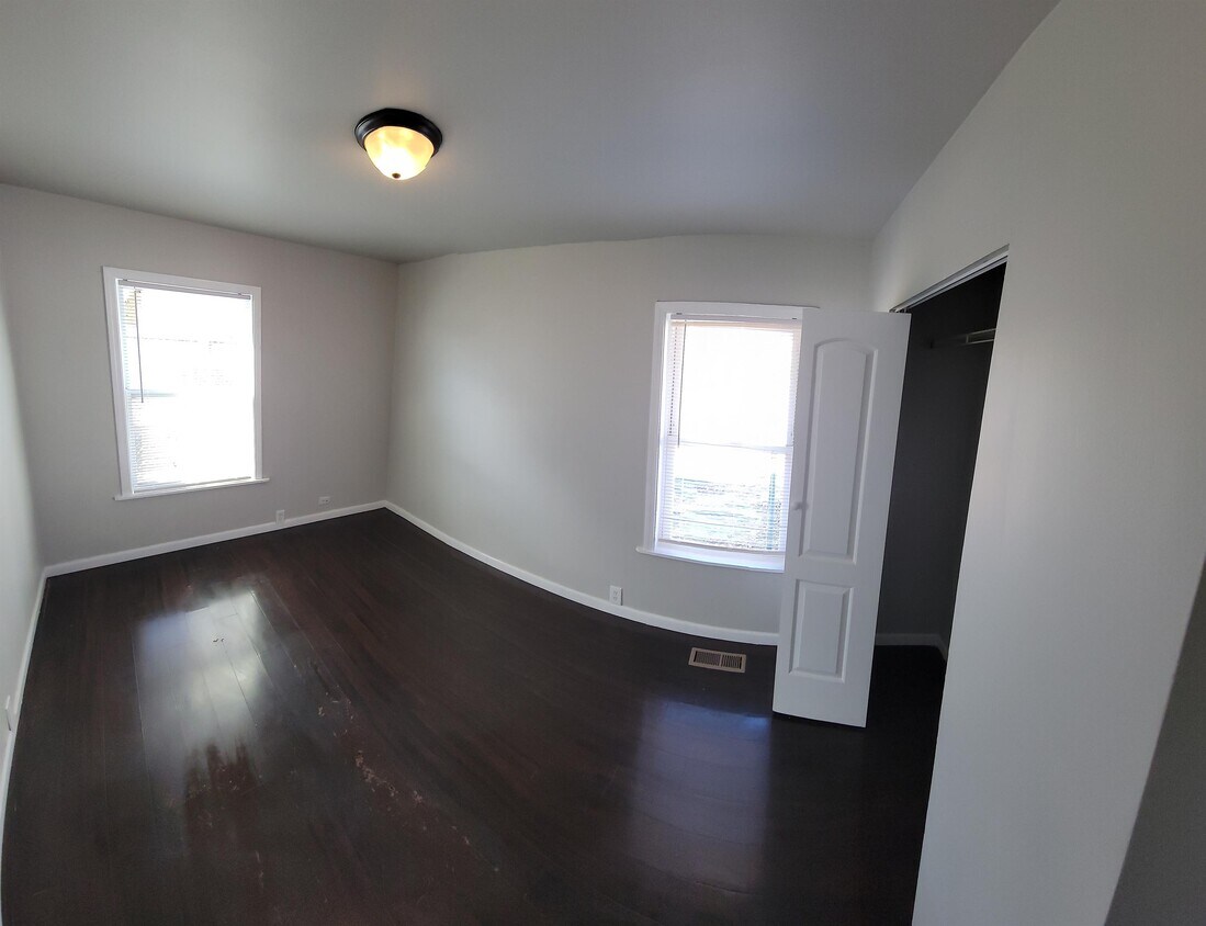 46 Beacon Ave, Romeoville, IL 60446 - House Rental in Romeoville, IL |  Apartments.com