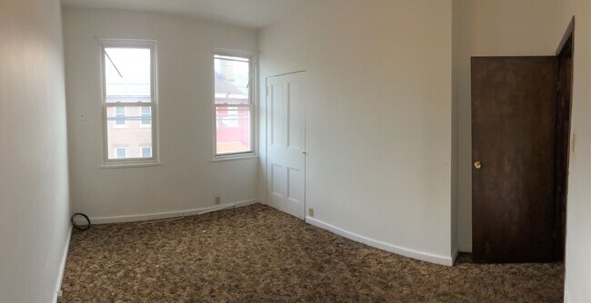 Building Photo - Lawrenceville 2 Bedroom House