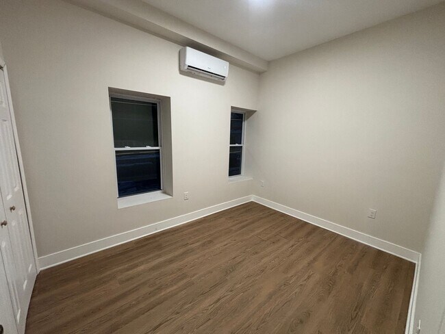 Foto del edificio - 1031 Hamilton St
