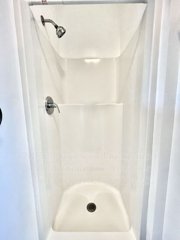 10977 Pope Ave Unit 1/2, Lynwood, CA 90262 Condo for Rent in Lynwood, CA