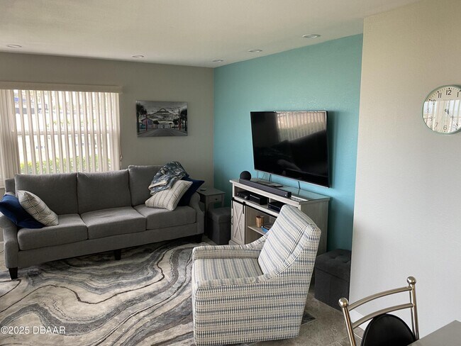 Foto del edificio - 1571 S Atlantic Ave