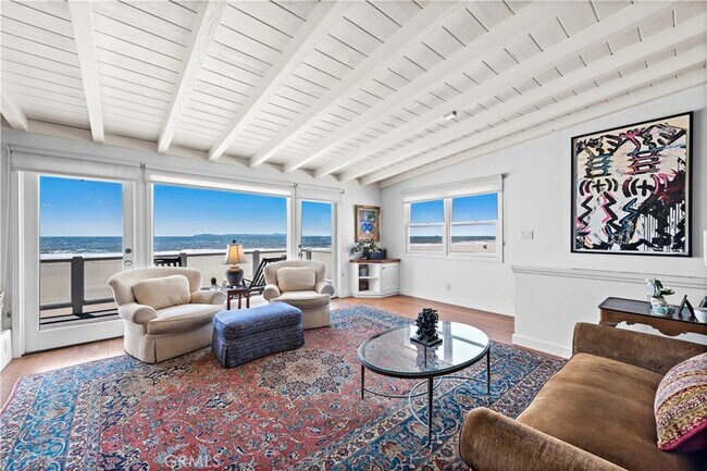 Building Photo - 5709 Seashore Drive