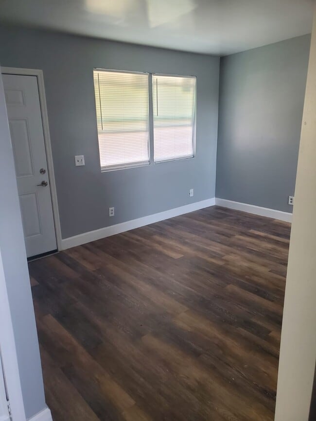 Photo - 1537 Morgan St House