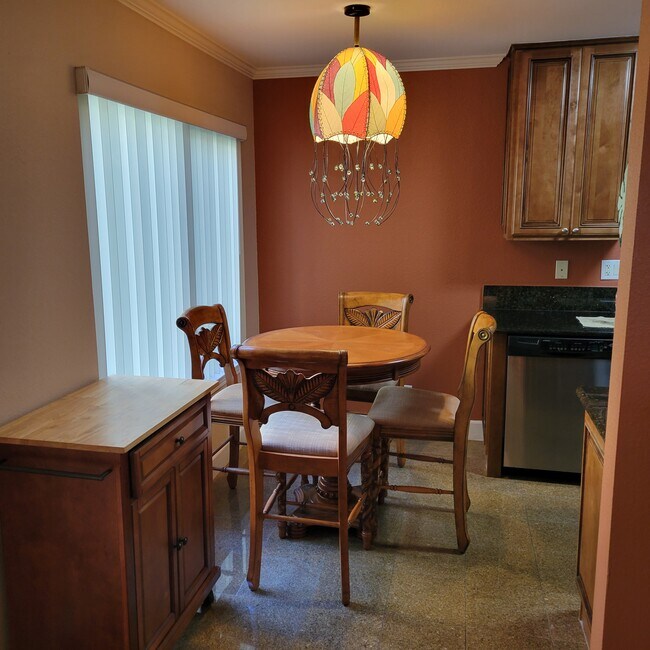 Foto del edificio - 3128 Via Alicante