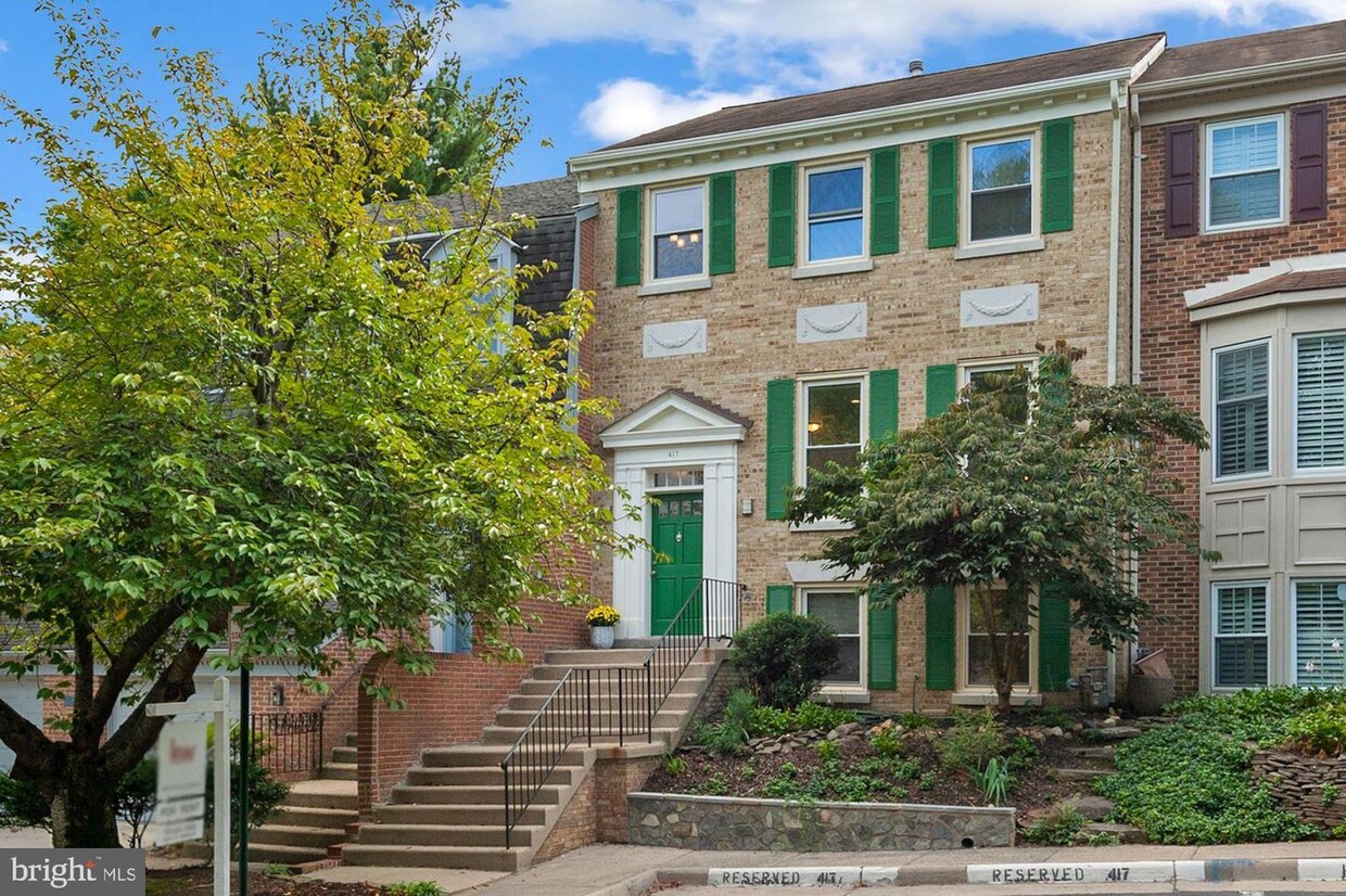 Foto principal - 417 Council Dr NE