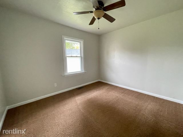 Building Photo - 3 br, 1 bath House - 1114 Monroe Ave