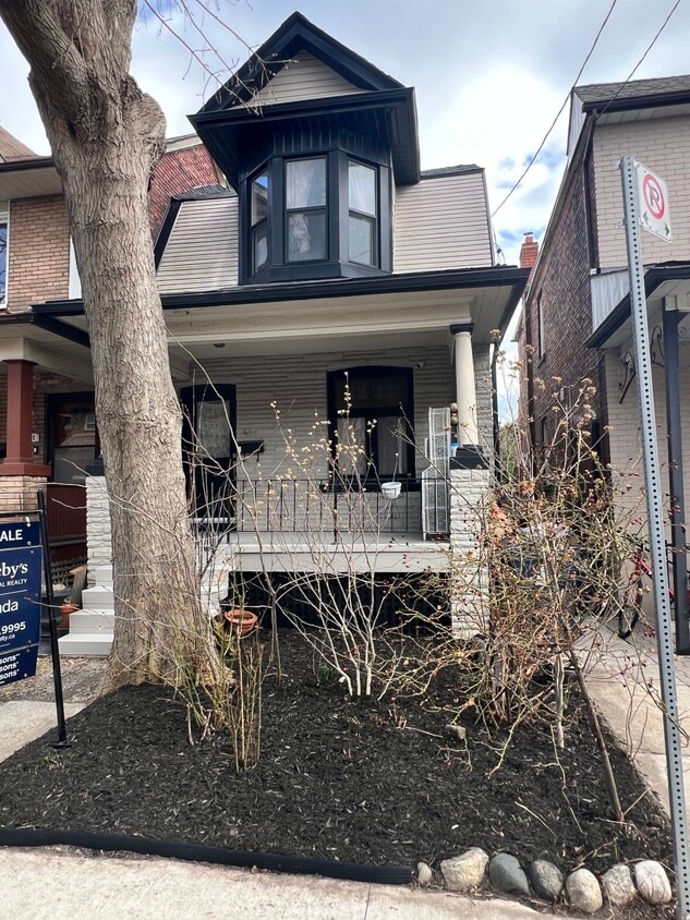 Photo principale - 43 Burnfield Av