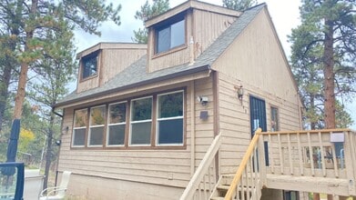 Building Photo - 198 Steven Dr