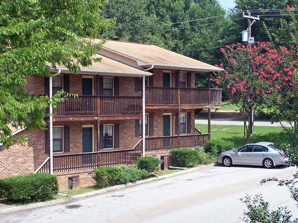 204 Calhoun St Clemson Sc 29631 Apartments Clemson Sc Apartments Com