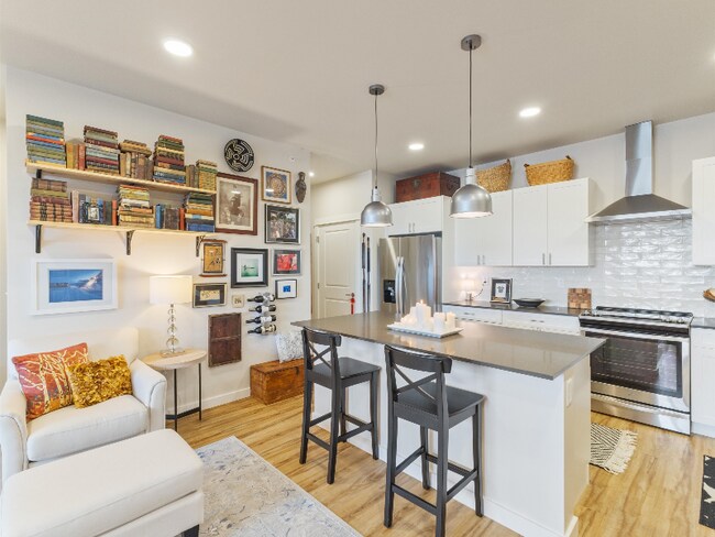Foto del edificio - 2222B Willow Dr