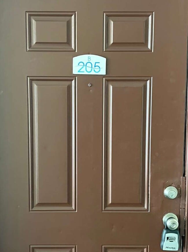 Photo - 15225 NE 6th Ave Townhome