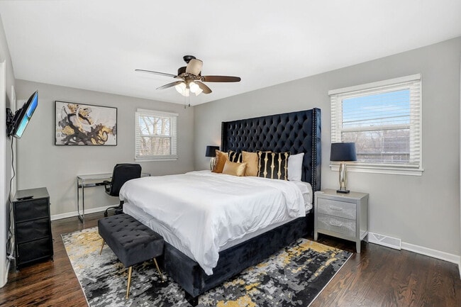 Foto del edificio - 18128 Cherrywood Ln
