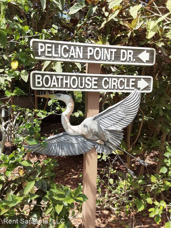 Foto del edificio - 1601 Pelican Point Dr
