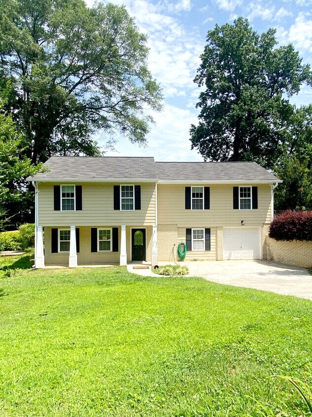 415 Dan Pl SE, Smyrna, GA 30082 House Rental in Smyrna, GA