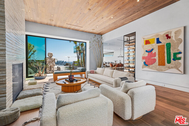 Foto del edificio - 1435 Tanager Way