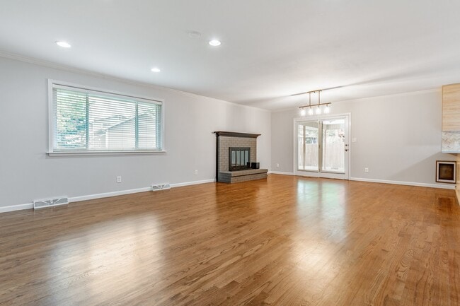 Photo - 6359 S Harlan Way House