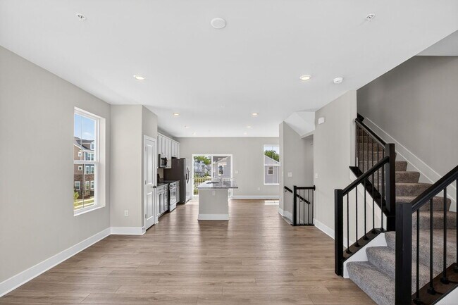 Foto del edificio - 5527 Aberdeen Pl