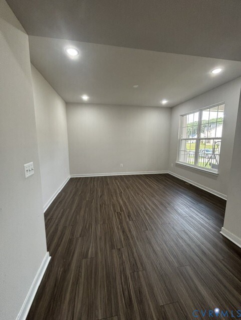 Foto del edificio - 8936 Lewdown Pl
