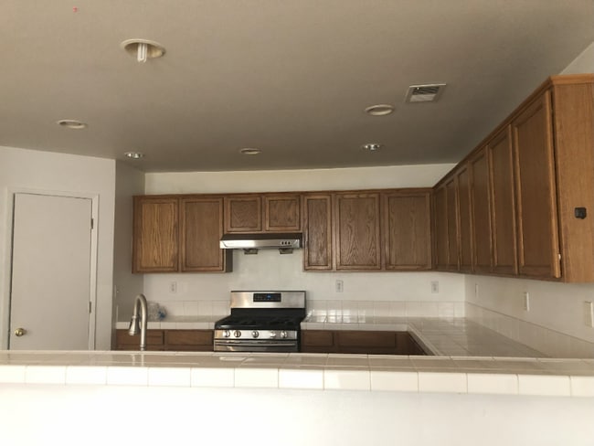 Building Photo - 3112 Puffin Cir