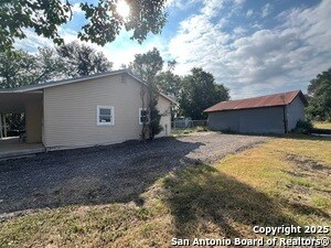 Foto del edificio - 673 Farm-To-Market Rd 78