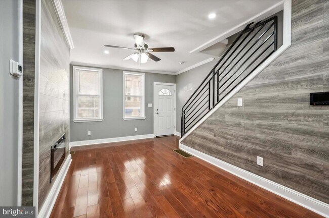 Foto del edificio - 2033 N Mascher St