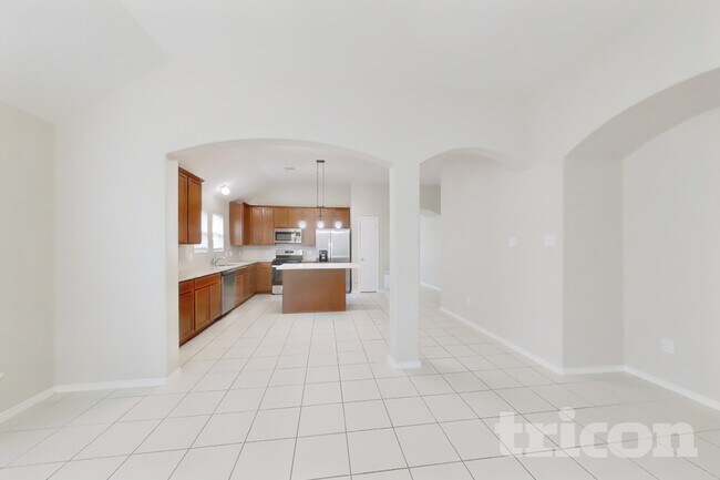 Building Photo - 13702 Sun Bear Ct