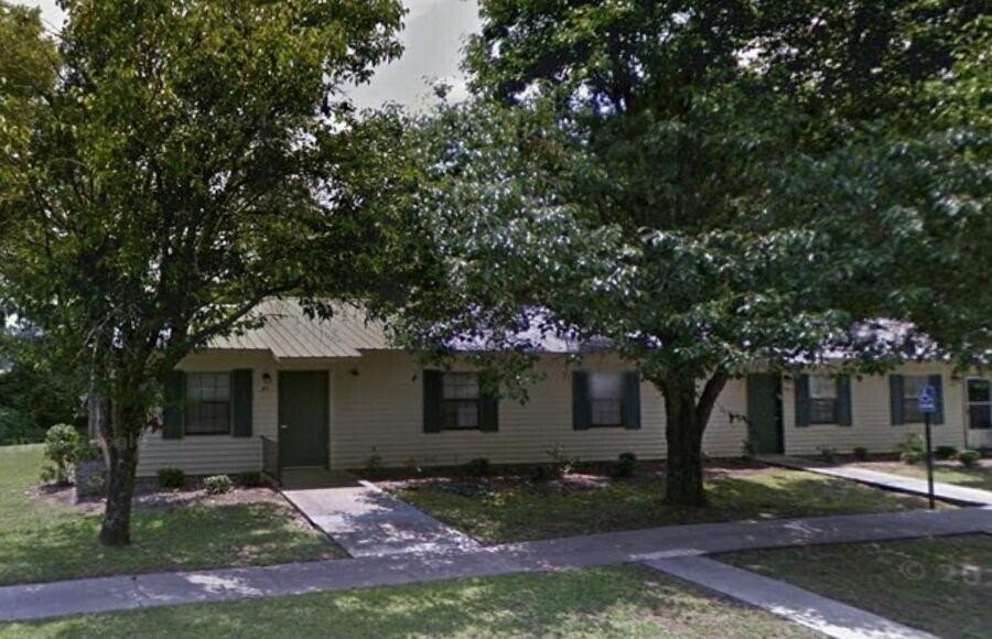 Foto del edificio - 3155 Louisville St