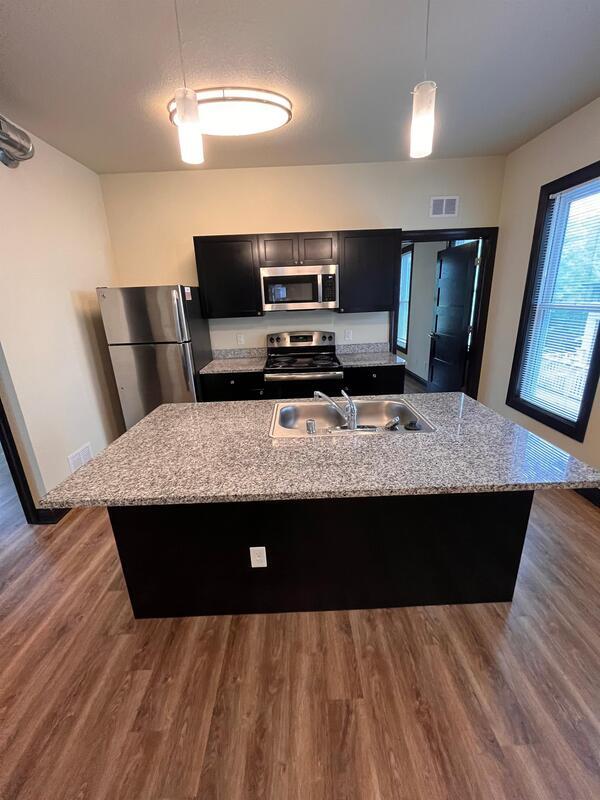 Foto principal - 141 E Gorham St