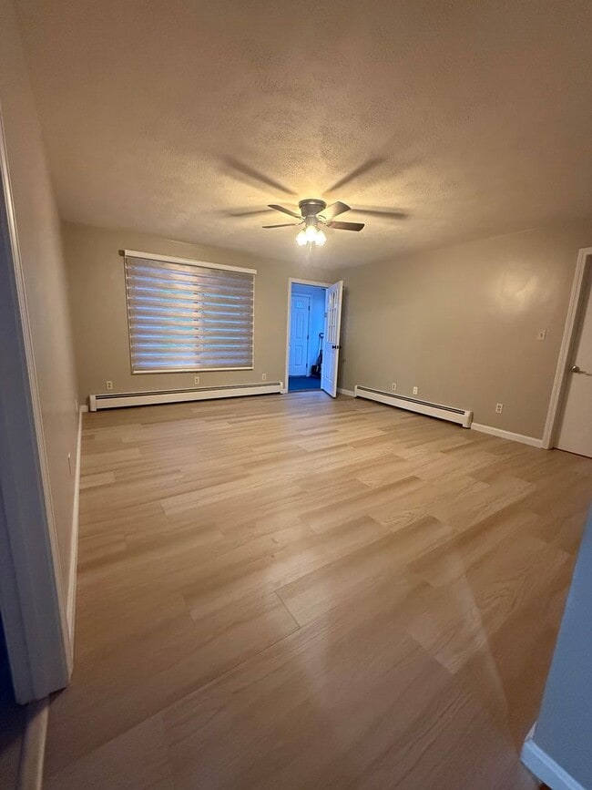 Foto del edificio - 49-51 Seventh Ave