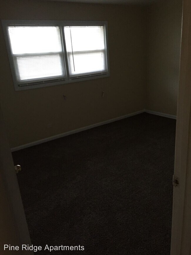 Foto del edificio - 1012-1012-1016 Parkwood Dr