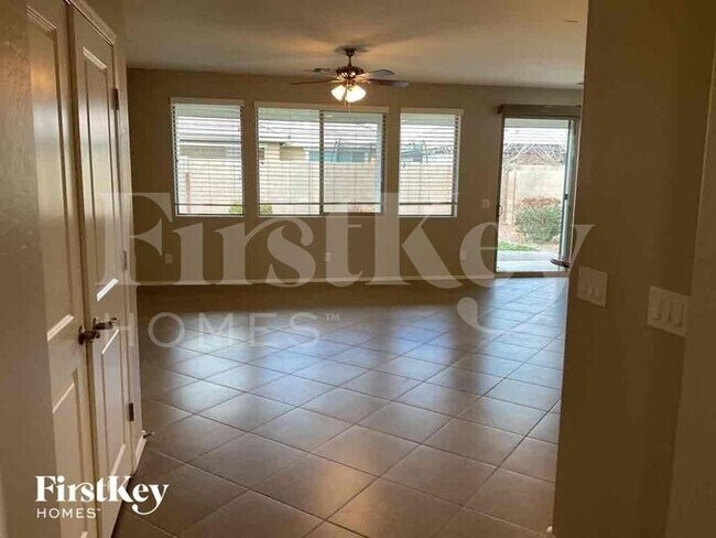 Foto del edificio - 22464 Via Del Oro