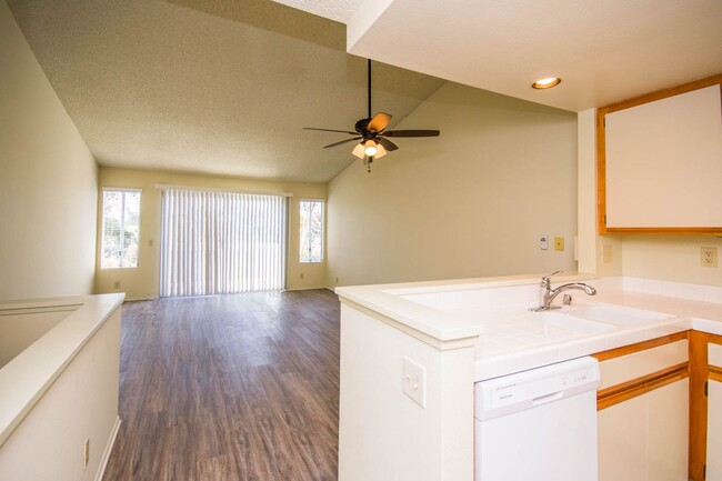 Foto del edificio - 3BR/2Bath Cozy home within Quail Ridge Com...