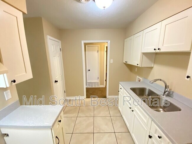 Foto del edificio - 3259 Amselle Cir