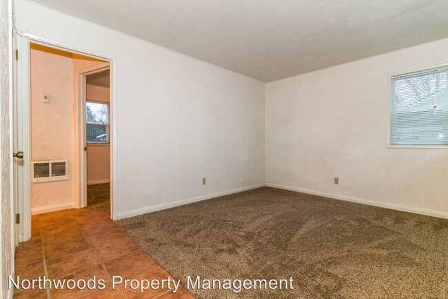 Building Photo - 1 br, 1 bath Apartment - 436 Mill St.