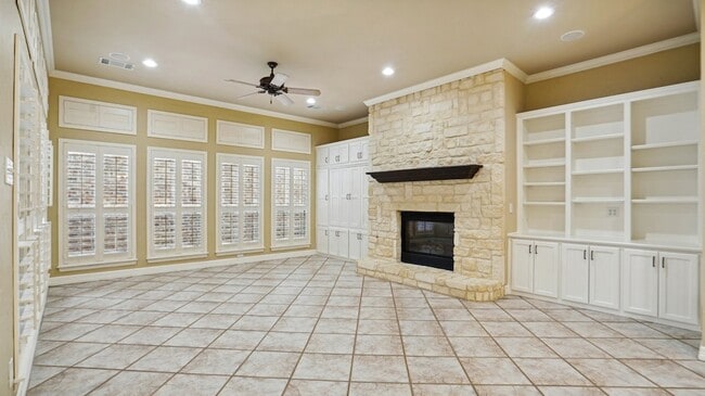 Building Photo - 104 Stonehaven Ct