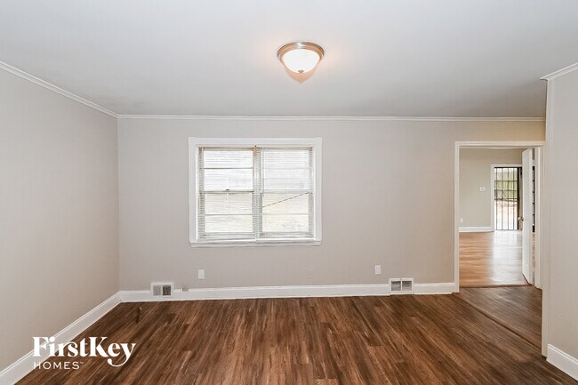 Building Photo - 5442 Blackwell St