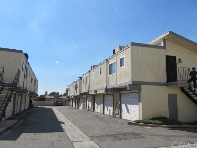 Foto principal - 2350 Osbun Rd