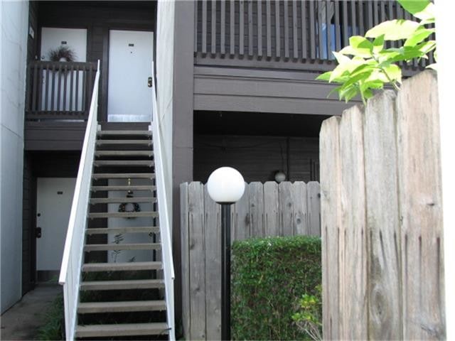 Building Photo - 2601 S Braeswood Blvd