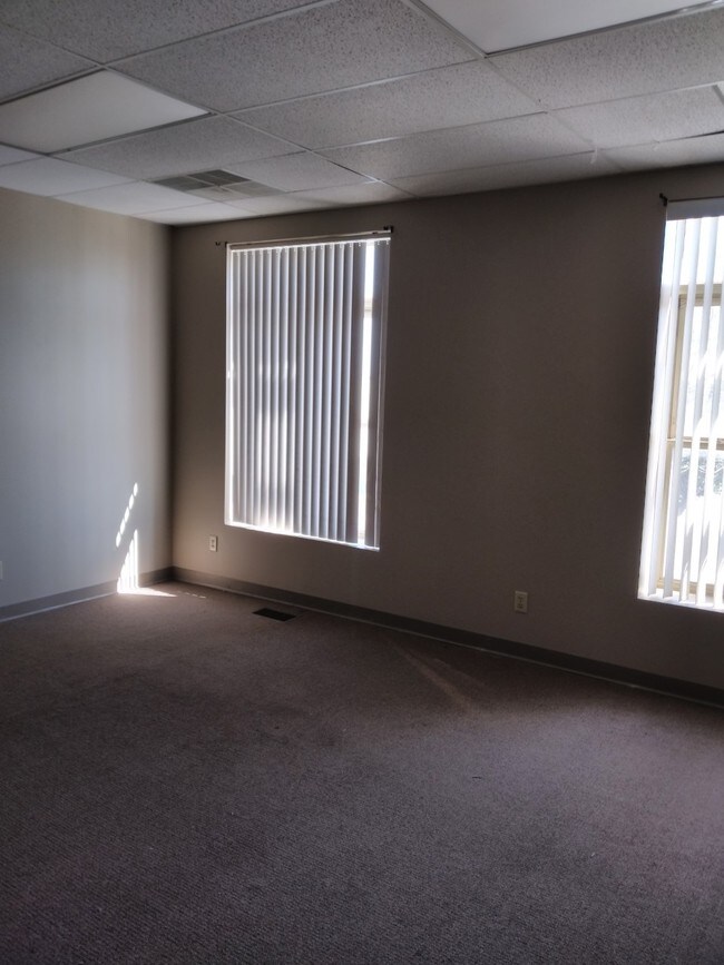 Foto del edificio - 902 1/2 River Drive