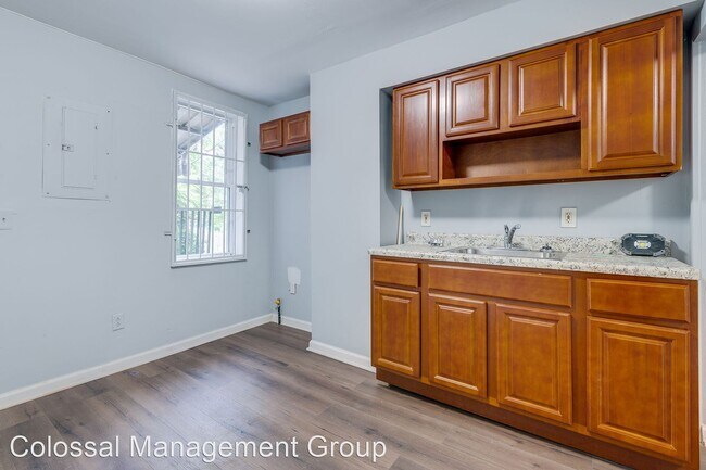 Foto del edificio - 2 br, 2 bath House - 1817 McHenry