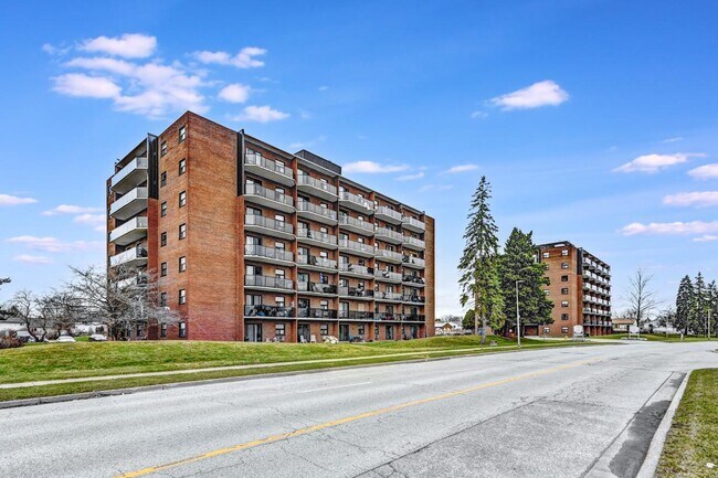 Building Photo - Finchgate Apartments