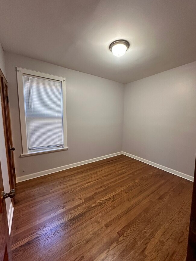 Foto del edificio - 4240 W Melrose St