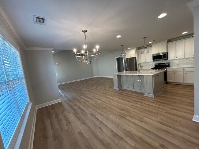 Foto del edificio - 9377 Charley Ln