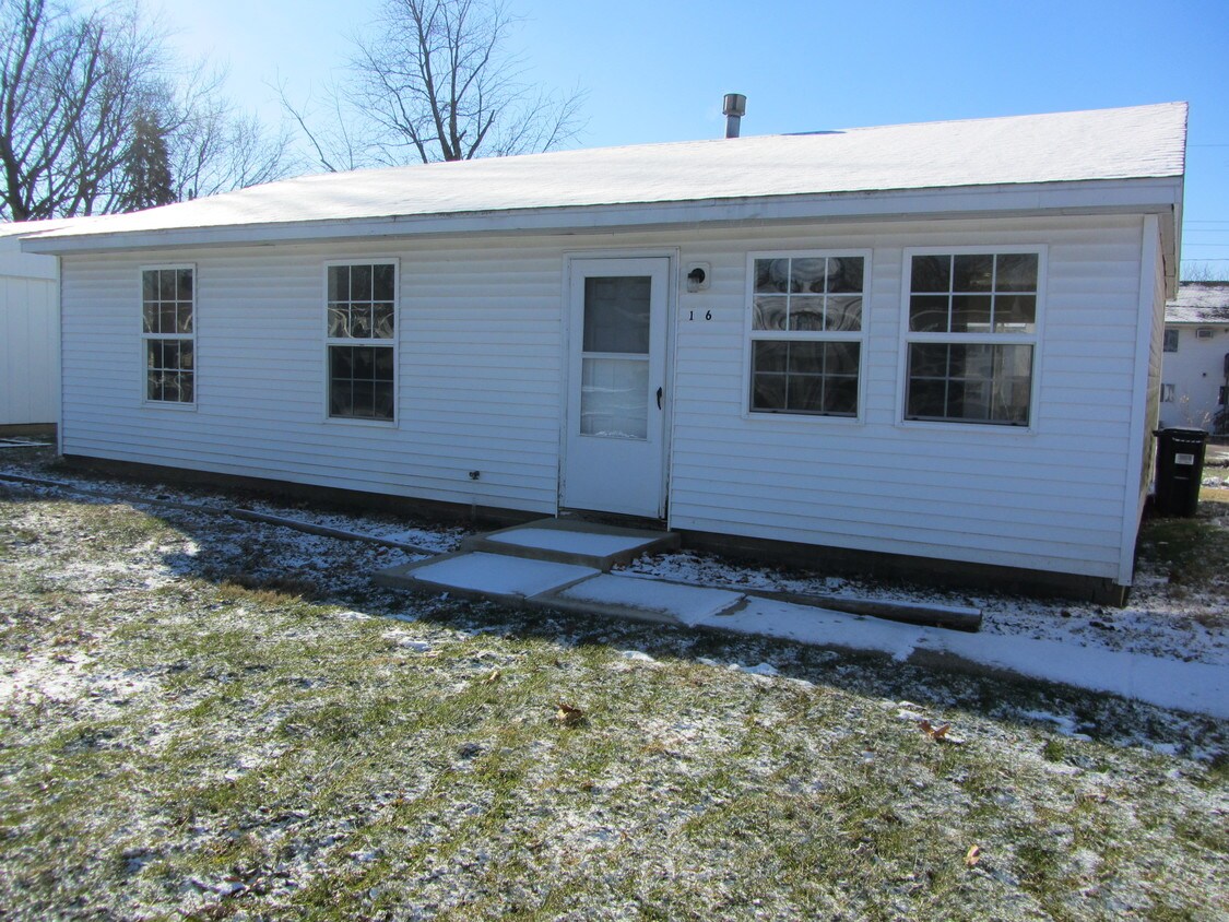 Primary Photo - 1226 Mt Vernon Dr