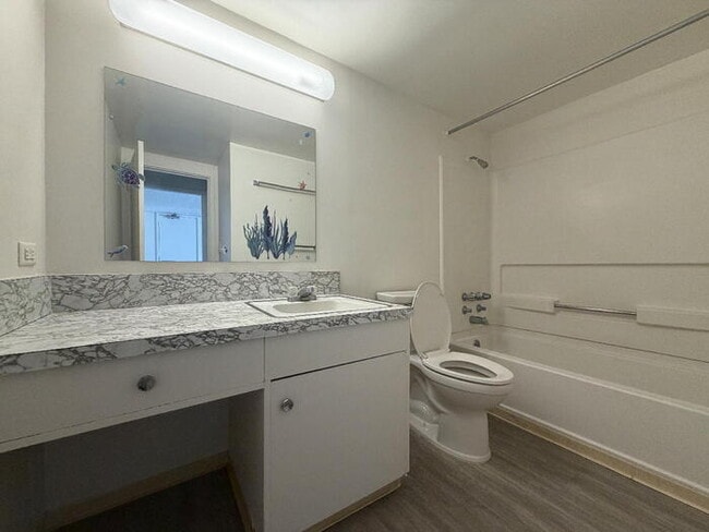 Building Photo - To register for the showing time below, note the 4 digit code: 4402 and click "APPLY NOW."(mobile...