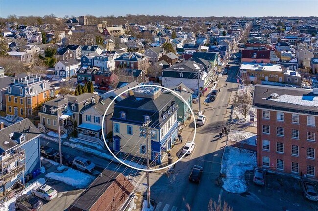 Building Photo - 3 Howard St